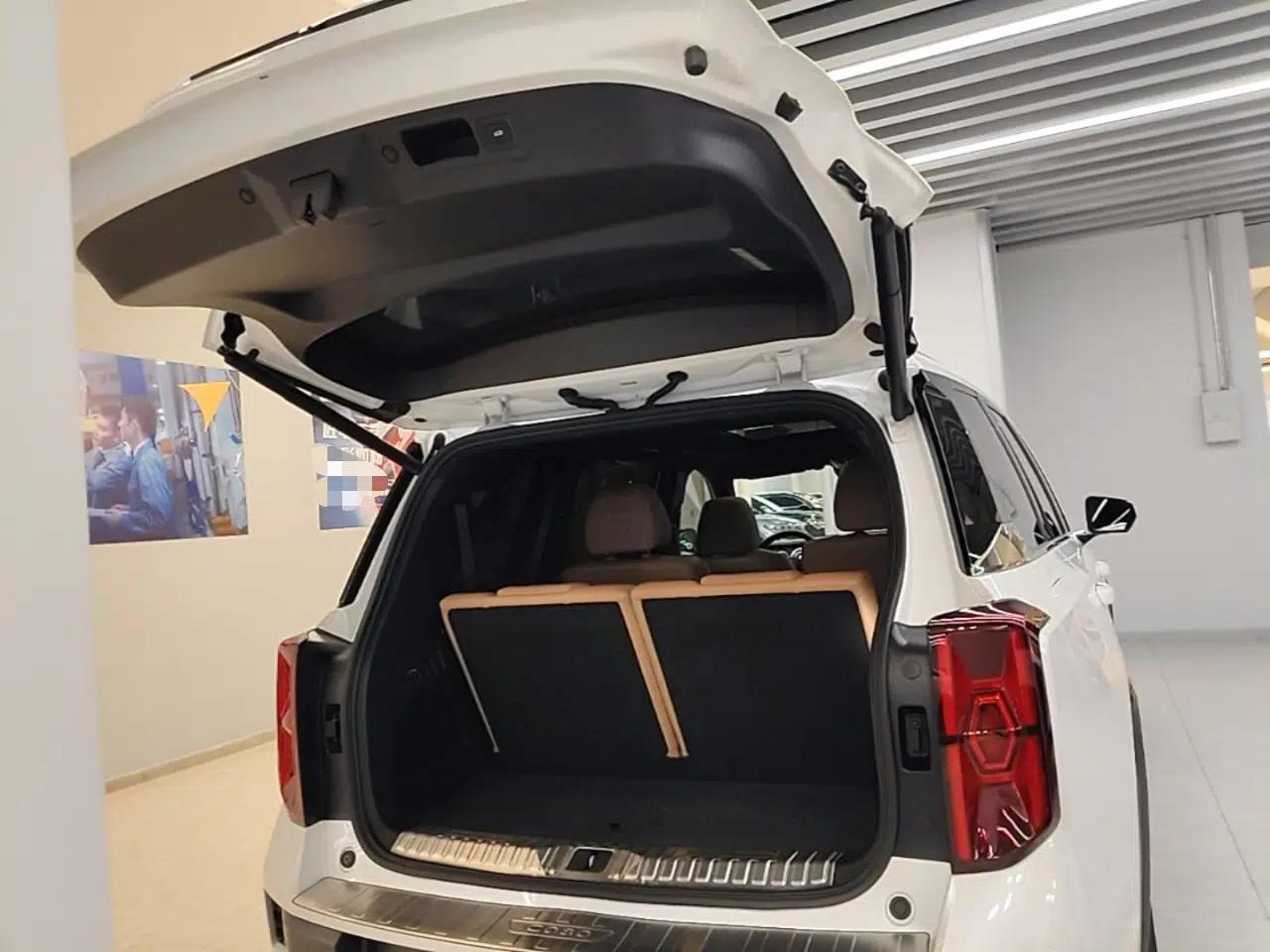 GAC Trumpchi ES9 2024 PHEV 143km Traveler Max — миниатюра 21