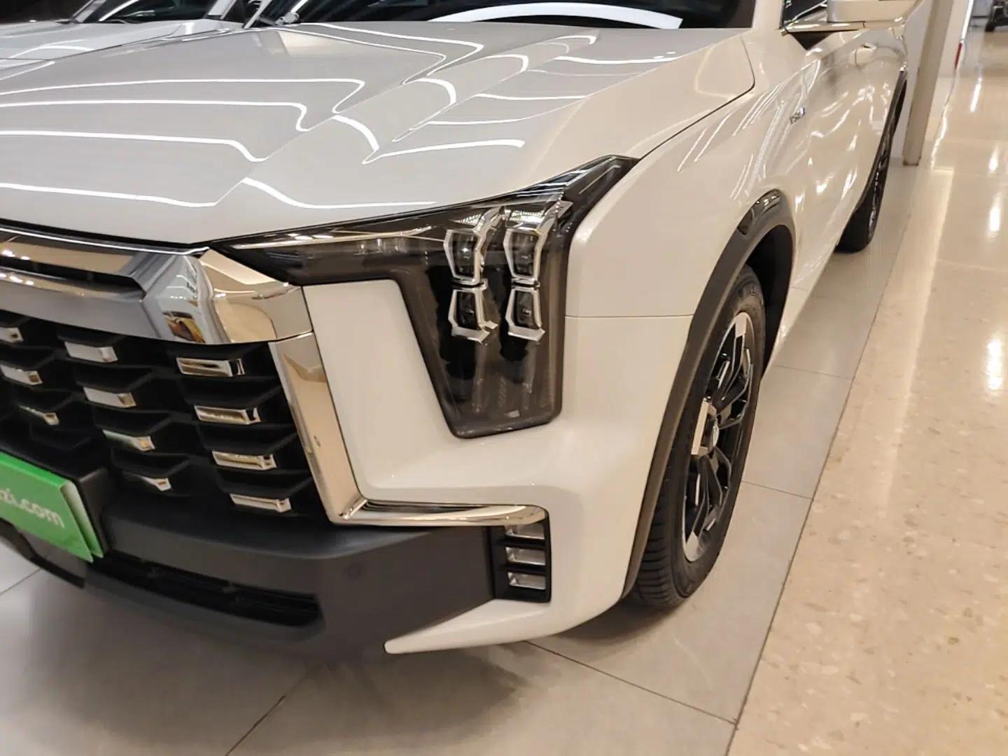 GAC Trumpchi ES9 2024 PHEV 143km Traveler Max — миниатюра 5
