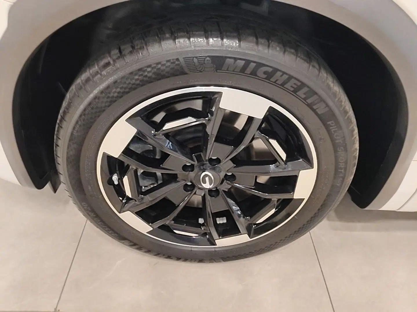 GAC Trumpchi ES9 2024 PHEV 143km Traveler Max — миниатюра 9