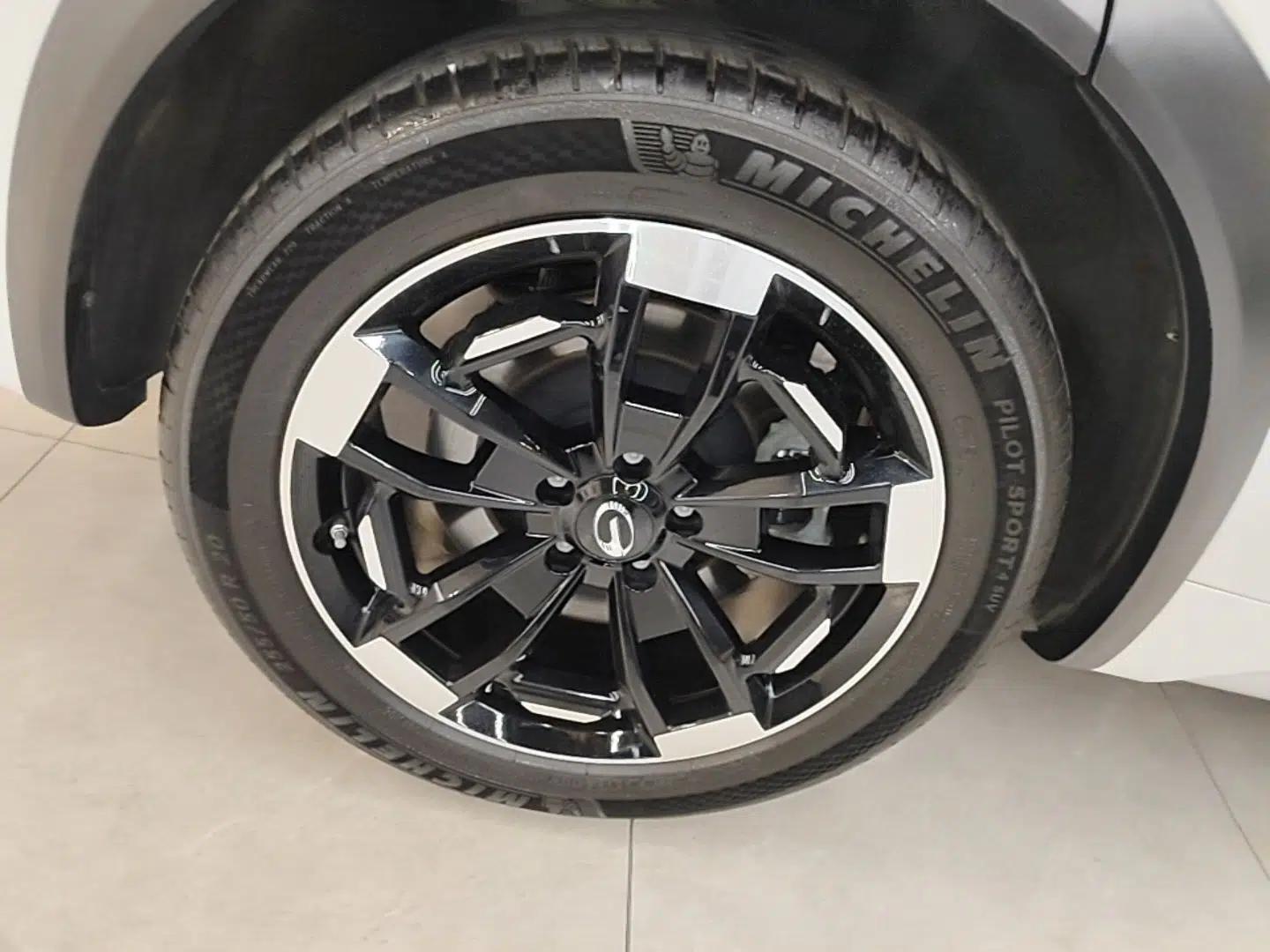 GAC Trumpchi ES9 2024 PHEV 143km Traveler Max — миниатюра 10