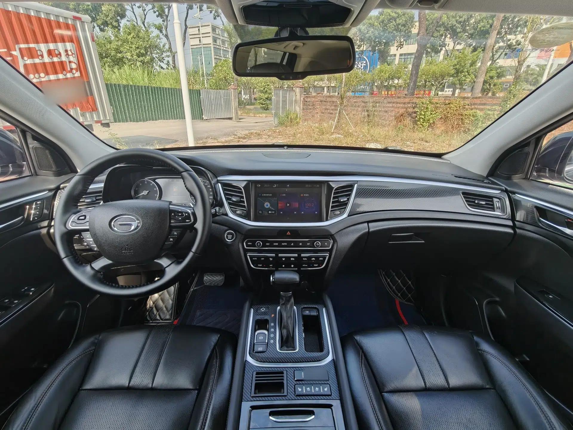 GAC Trumpchi GS7 2017 320T Two-Wheel-Drive Luxury Smart Connectivity Model — миниатюра 19
