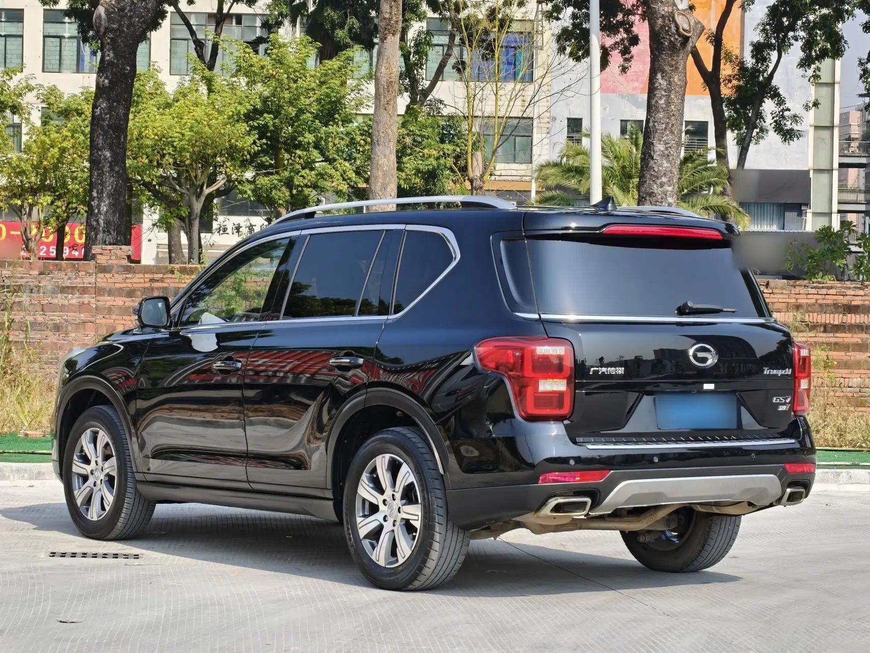 GAC Trumpchi GS7 2017 320T Two-Wheel-Drive Luxury Smart Connectivity Model — миниатюра 6