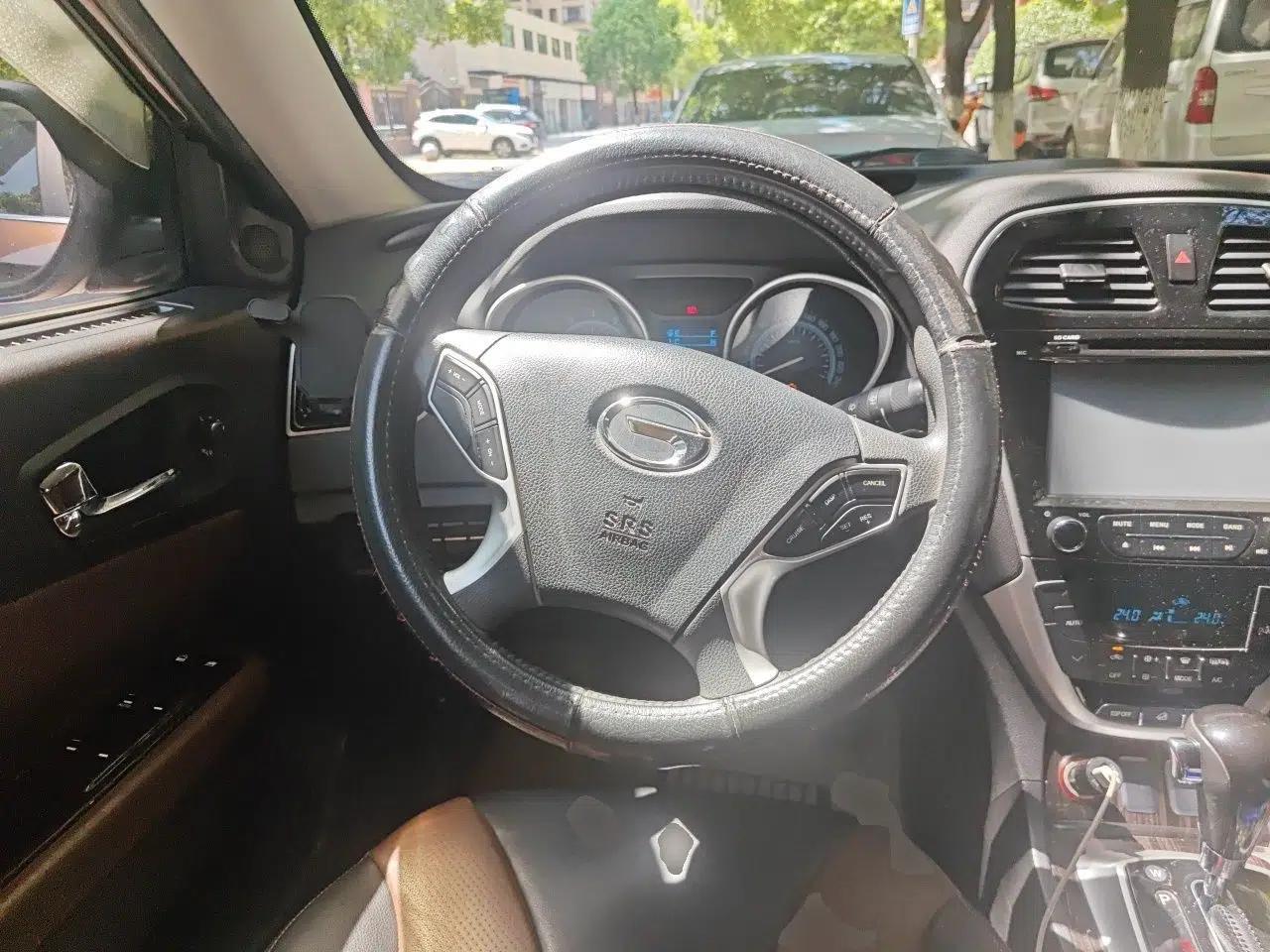 GAC Trumpchi GS5 Super 2015 2.0L Automatic Two-Wheel Drive Elite Edition — миниатюра 11