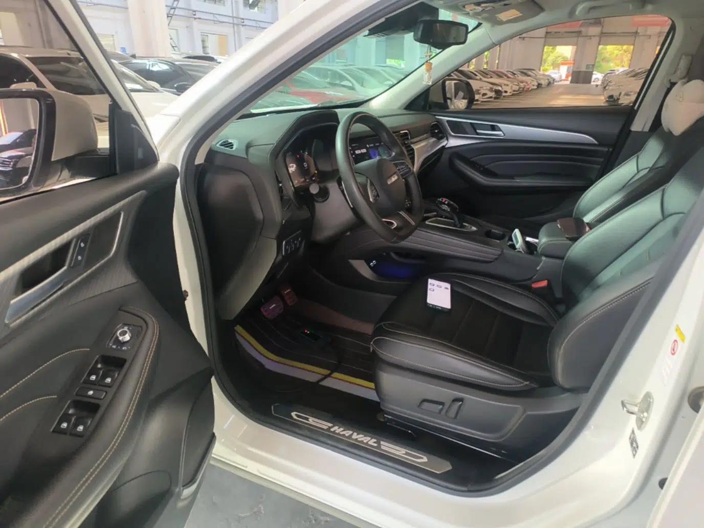 Haval F7x 2021 1.5T Two-Wheel Drive Smart Technology Edition — миниатюра 19