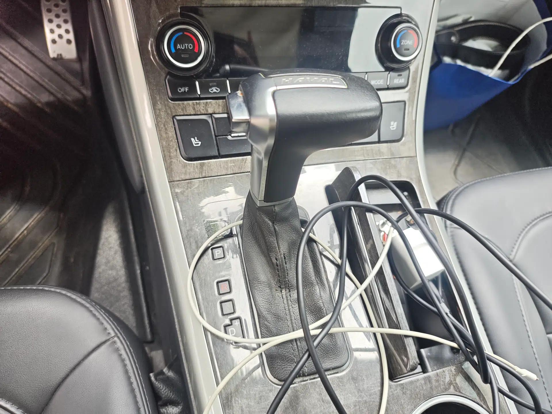 Haval H8 2015 2.0T Two-Wheel-Drive Elite Version — миниатюра 11