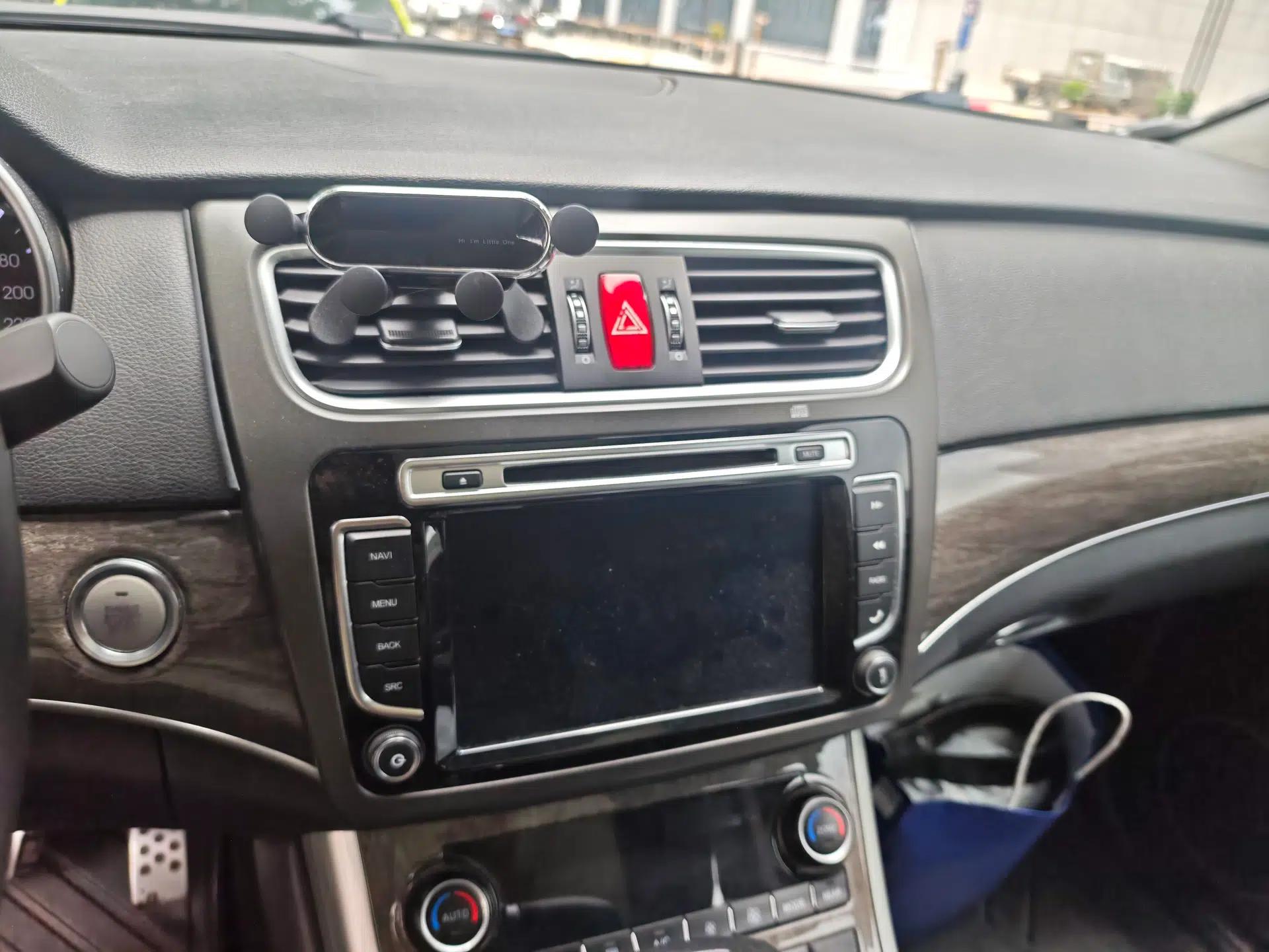 Haval H8 2015 2.0T Two-Wheel-Drive Elite Version — миниатюра 10