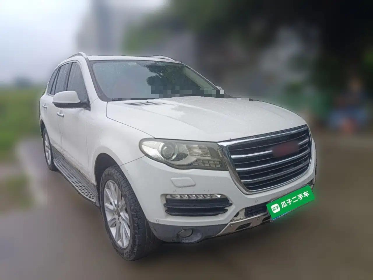 Haval H8 2015 2.0T Two-Wheel-Drive Luxury Version — миниатюра 3