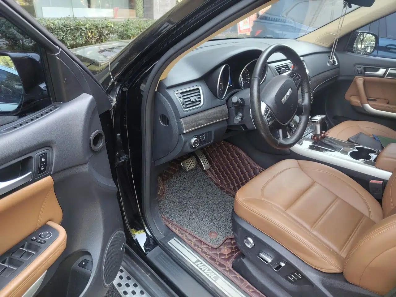 Haval H8 2015 2.0T Two-Wheel Drive Comfort Version — миниатюра 17