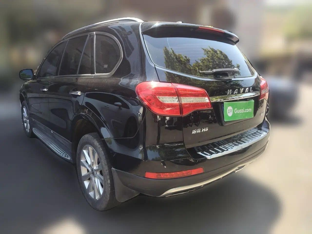 Haval H8 2015 2.0T Two-Wheel Drive Comfort Version — миниатюра 4