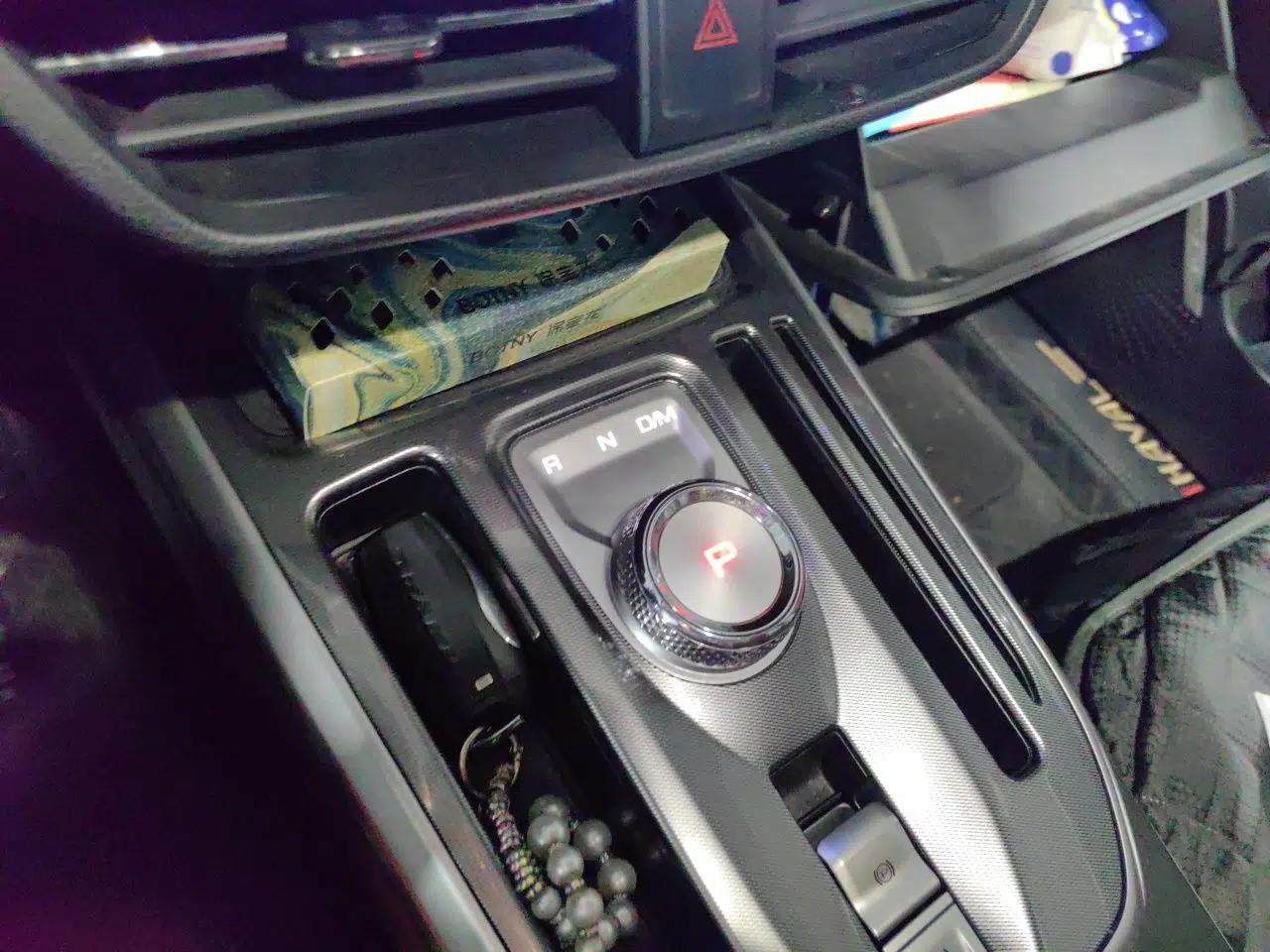 Haval JOLION 2021 1.5T Automatic Grand Three-Volume Version — миниатюра 15