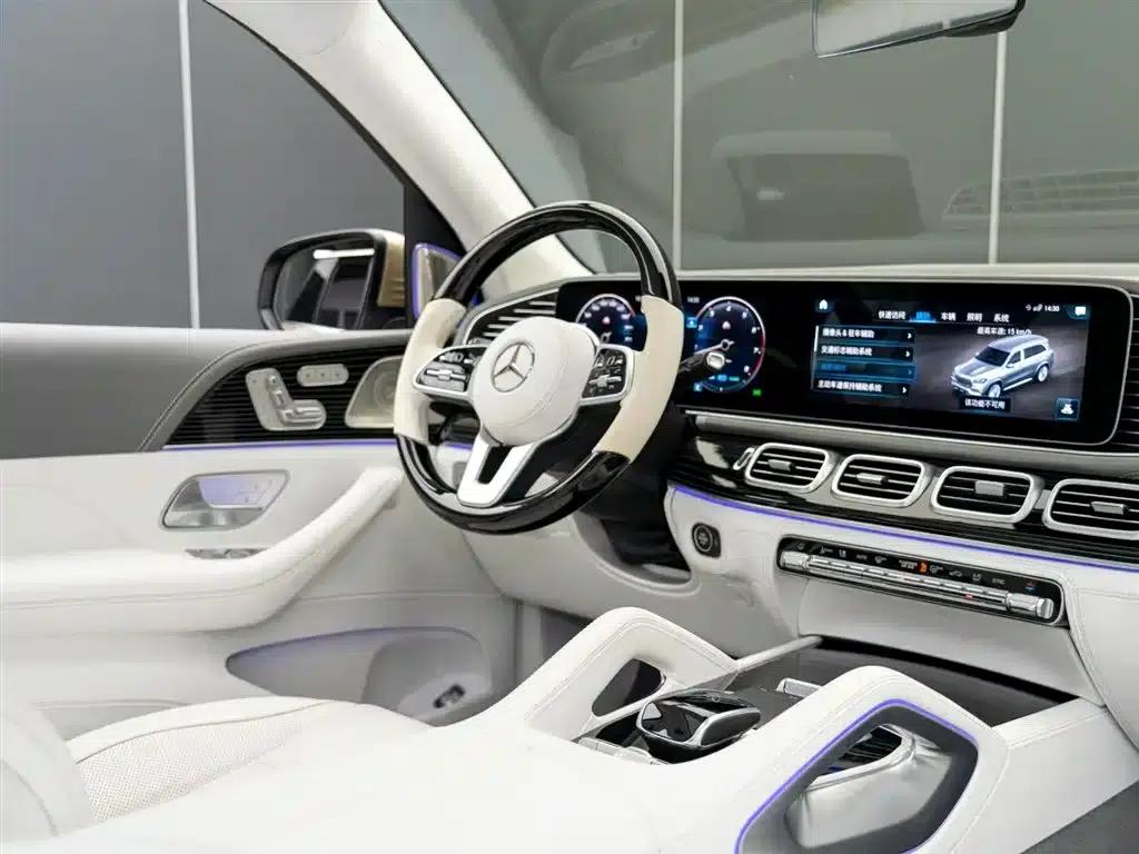 2022 Maybach GLS 600 4MATIC Premium Edition — миниатюра 19