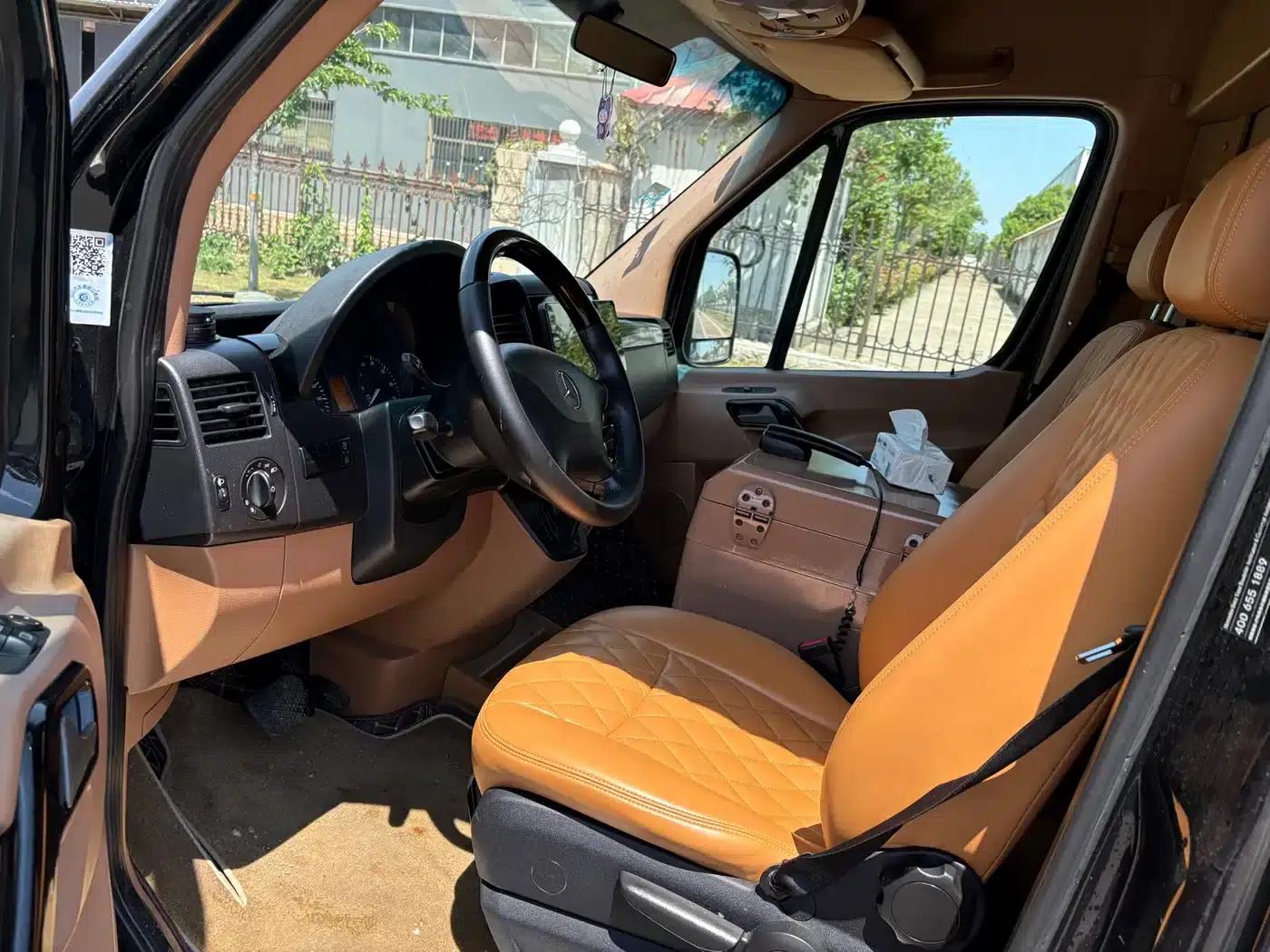 2016 Sprinter 3.5L Automatic — миниатюра 6