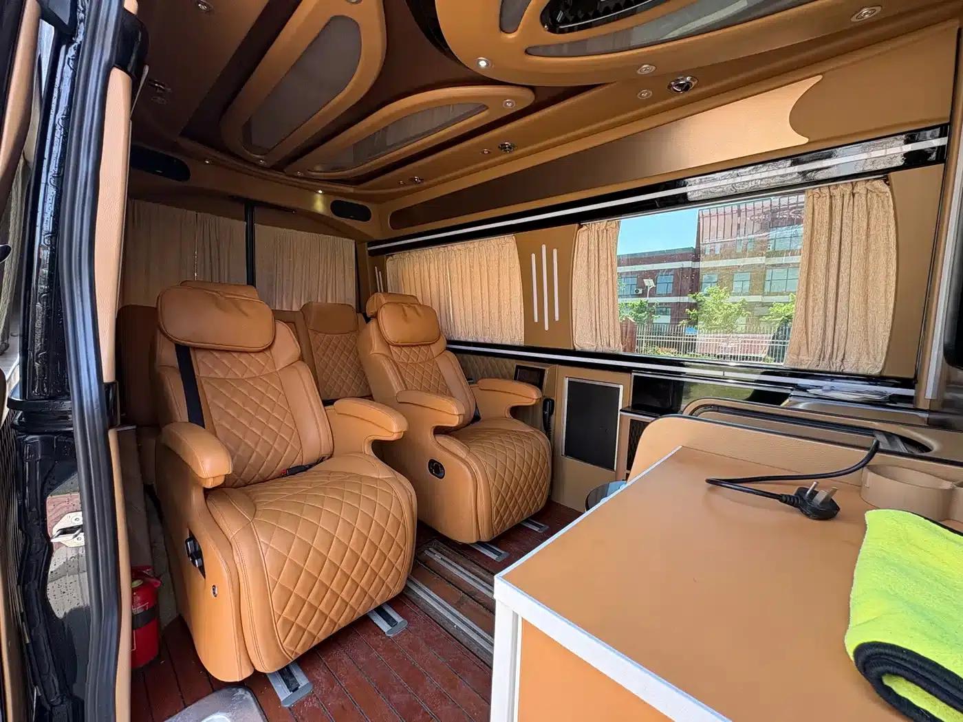 2016 Sprinter 3.5L Automatic — миниатюра 7