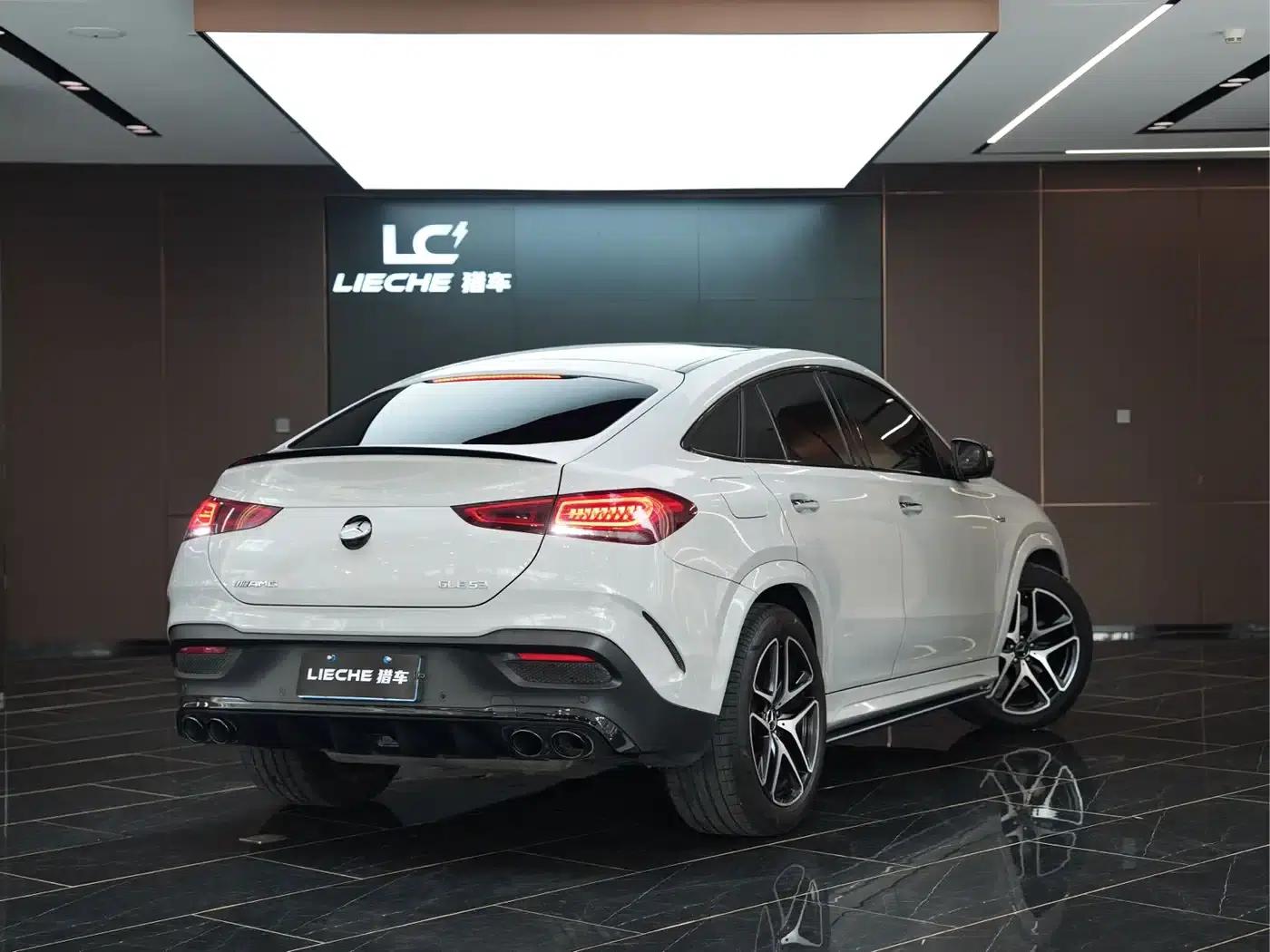 Mercedes-Benz GLE Coupe AMG 2020 Model AMG GLE 53 4MATIC+ Coupe SUV — миниатюра 18
