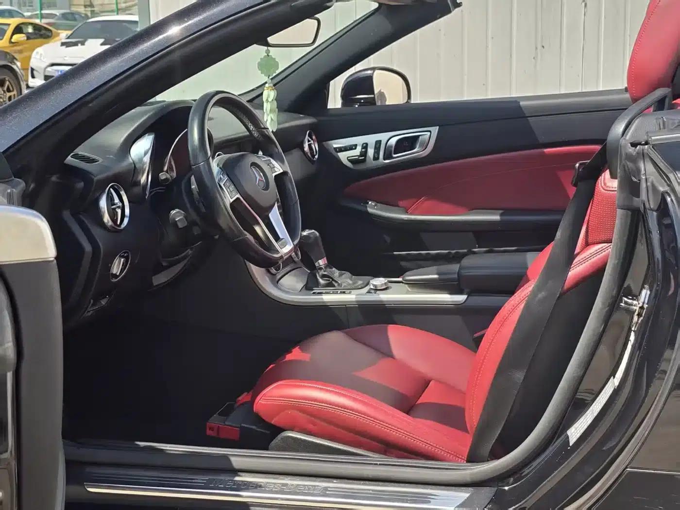 Mercedes-Benz SLK-Class 2011 SLK 200 Fashion Edition — миниатюра 4