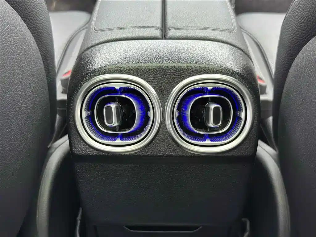 Mercedes-Benz C-Class PHEV 2024 C 350 eL — миниатюра 11
