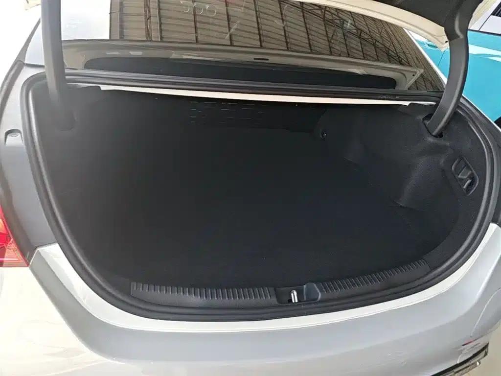 Mercedes-Benz C-Class PHEV 2024 Facelift C 350 eL — миниатюра 19