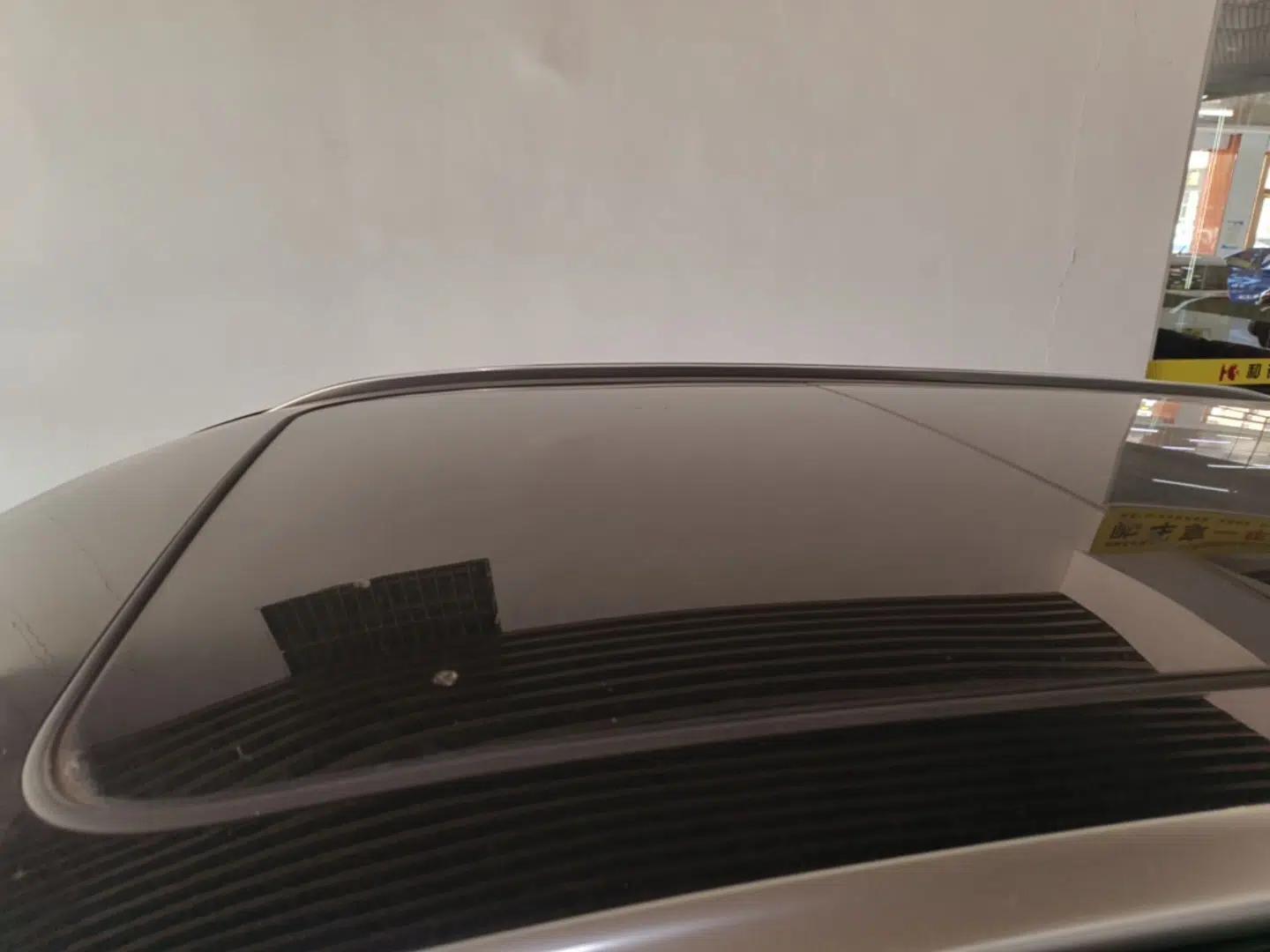 Hongqi HS3 PHEV 2025 Model 125km Jingwei 2 Millionth Anniversary Edition — миниатюра 11
