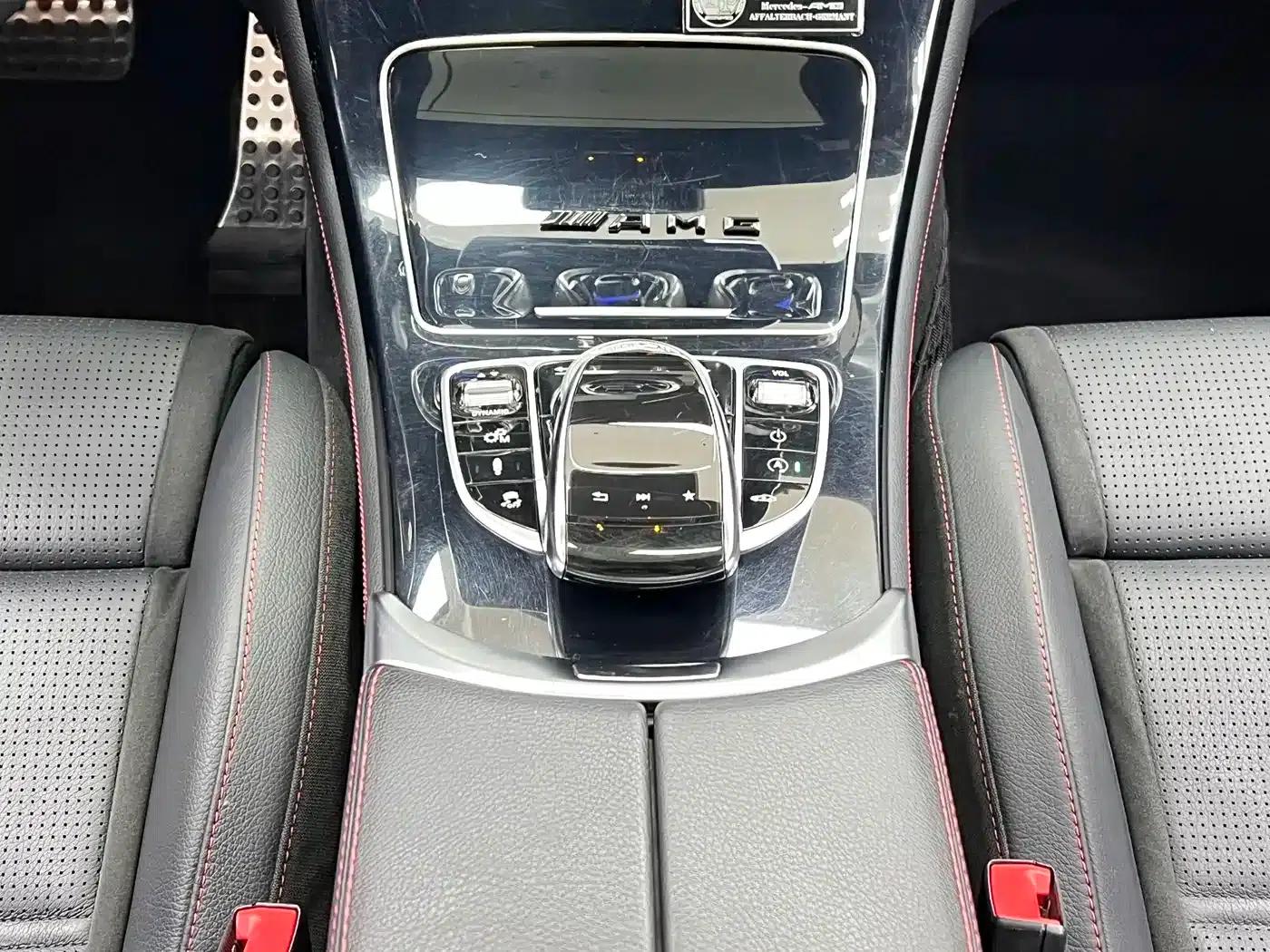Mercedes-Benz GLC Coupe AMG 2017 AMG GLC 43 4MATIC Coupe SUV — миниатюра 27