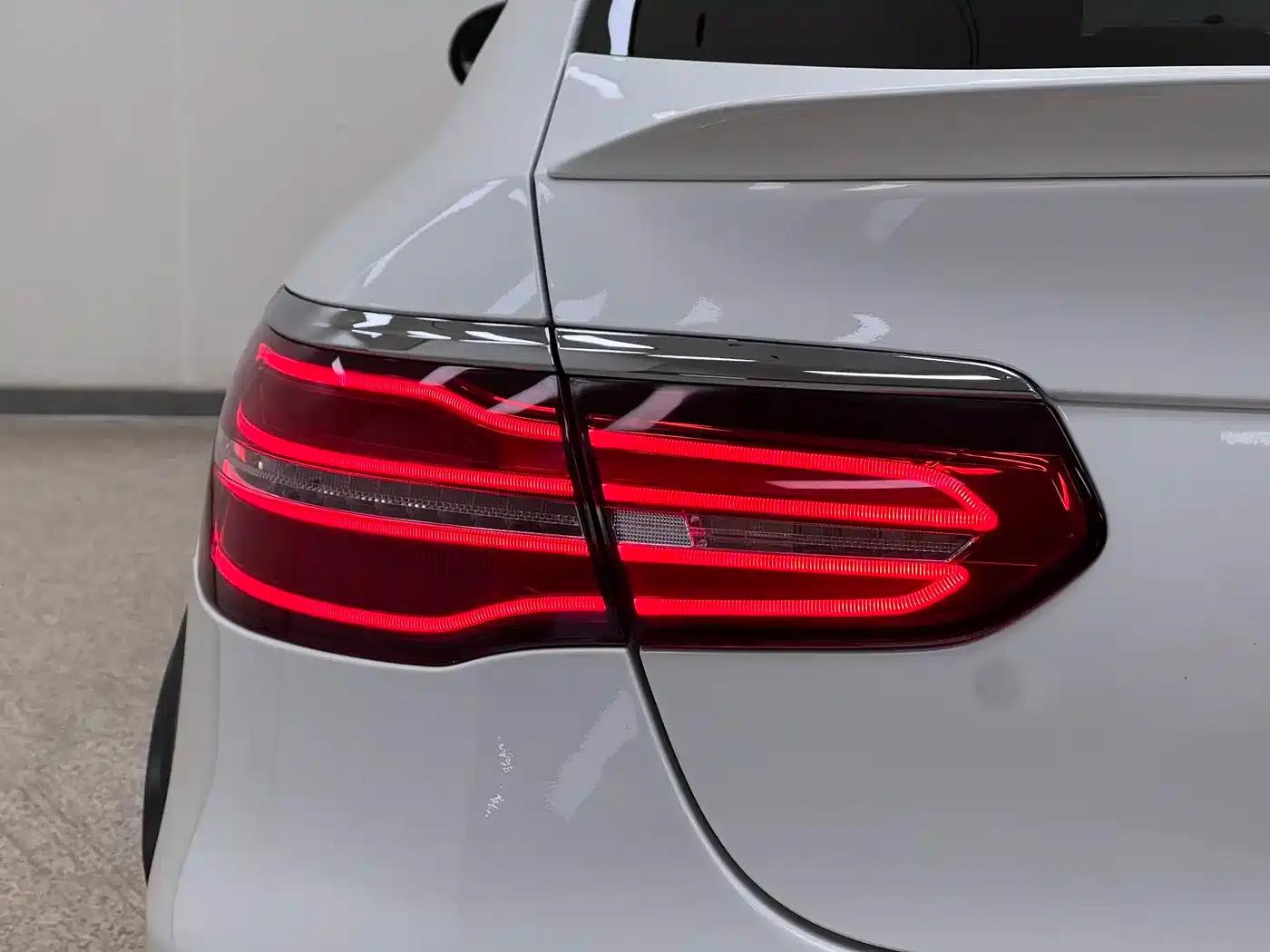 Mercedes-Benz GLC Coupe AMG 2017 AMG GLC 43 4MATIC Coupe SUV — миниатюра 41