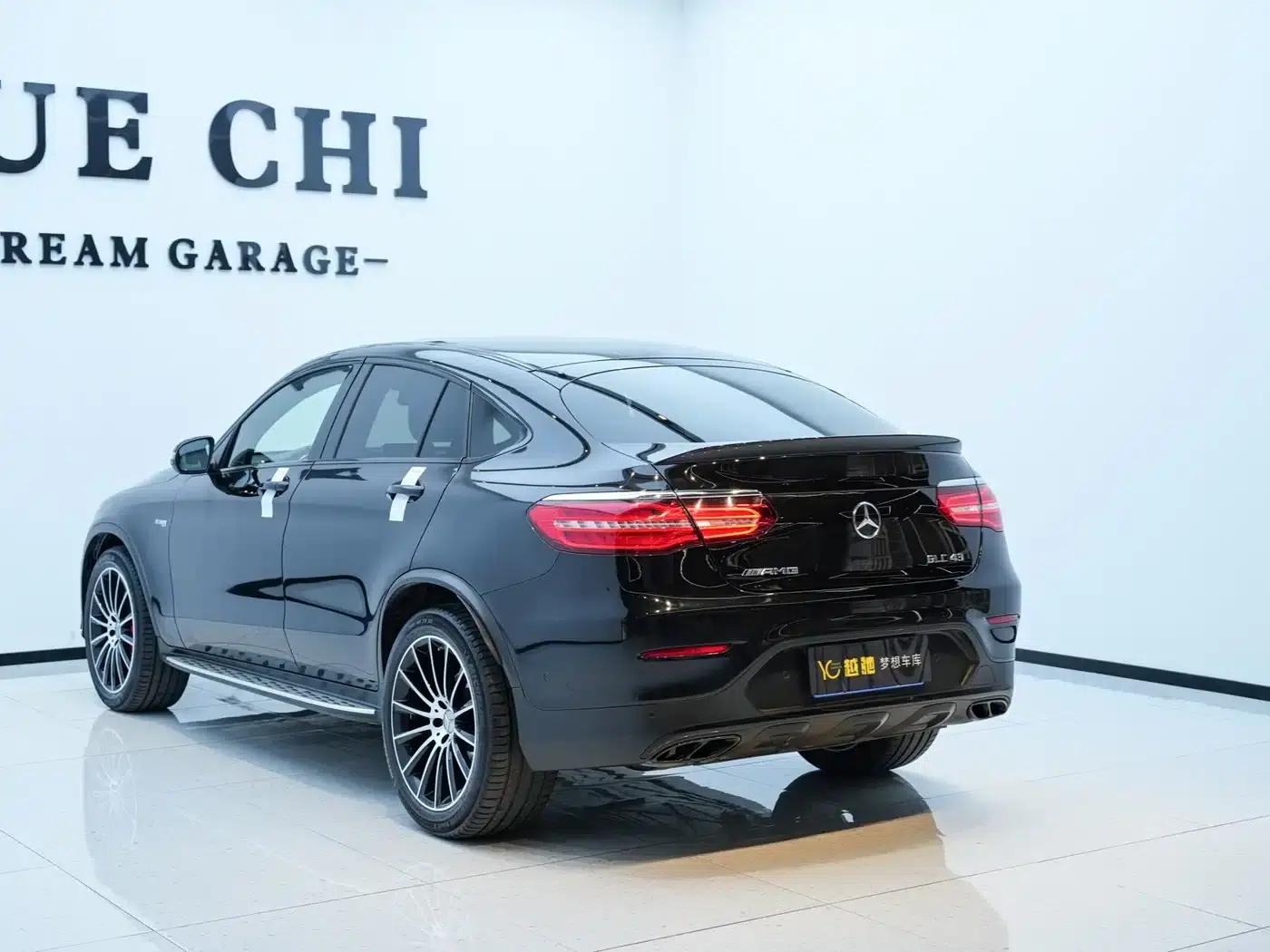 Mercedes-Benz GLC Coupe AMG 2017 AMG GLC 43 4MATIC Coupe SUV — миниатюра 6
