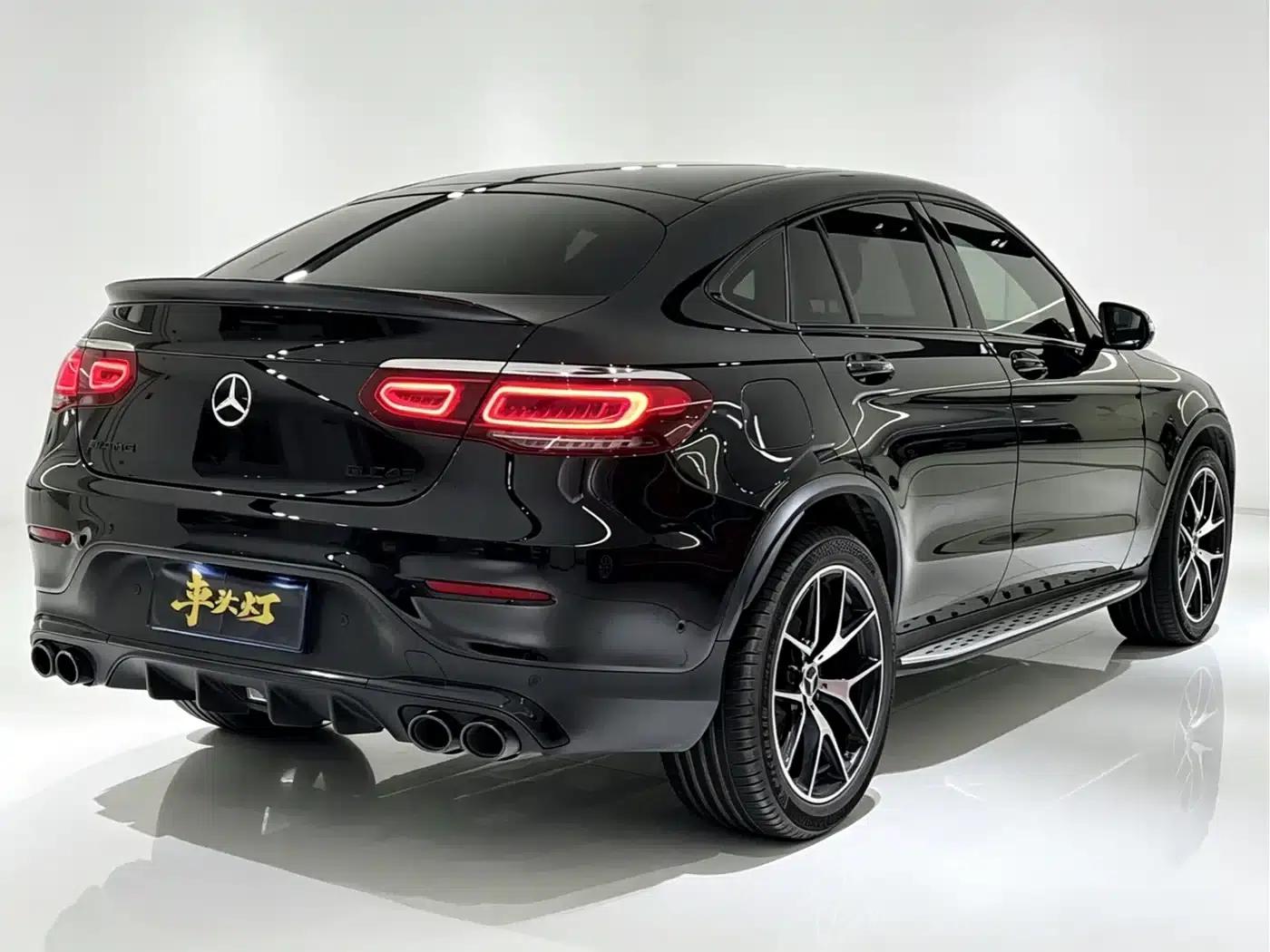 Mercedes-Benz GLC Coupe AMG 2020 AMG GLC 43 4MATIC Coupe SUV — миниатюра 10