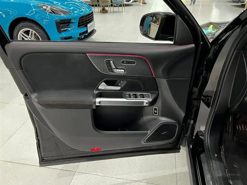 2024 Mercedes-Benz GLB AMG 35 4MATIC — миниатюра 13