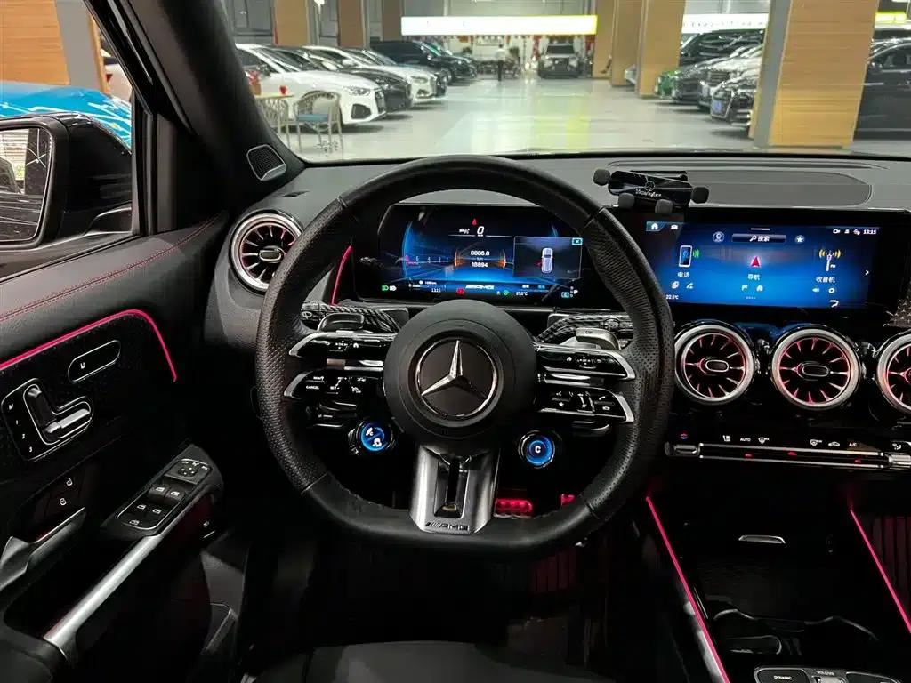 2024 Mercedes-Benz GLB AMG 35 4MATIC — миниатюра 8