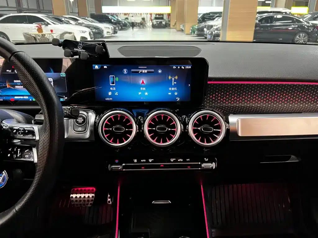2024 Mercedes-Benz GLB AMG 35 4MATIC — миниатюра 9