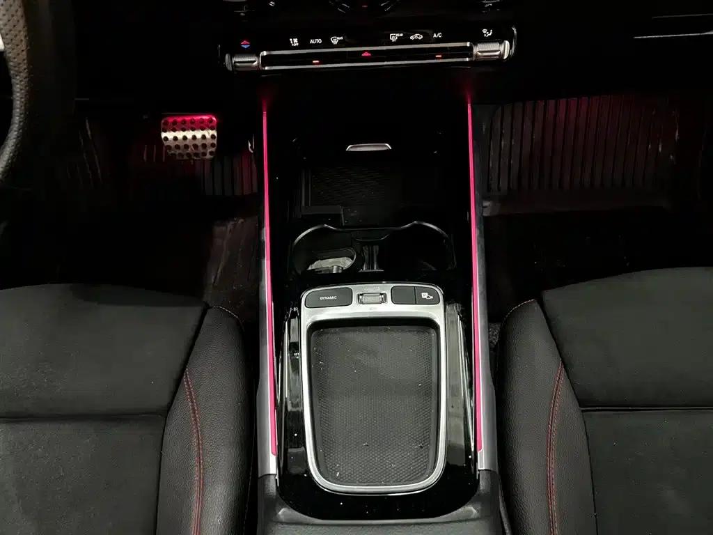 2024 Mercedes-Benz GLB AMG 35 4MATIC — миниатюра 10
