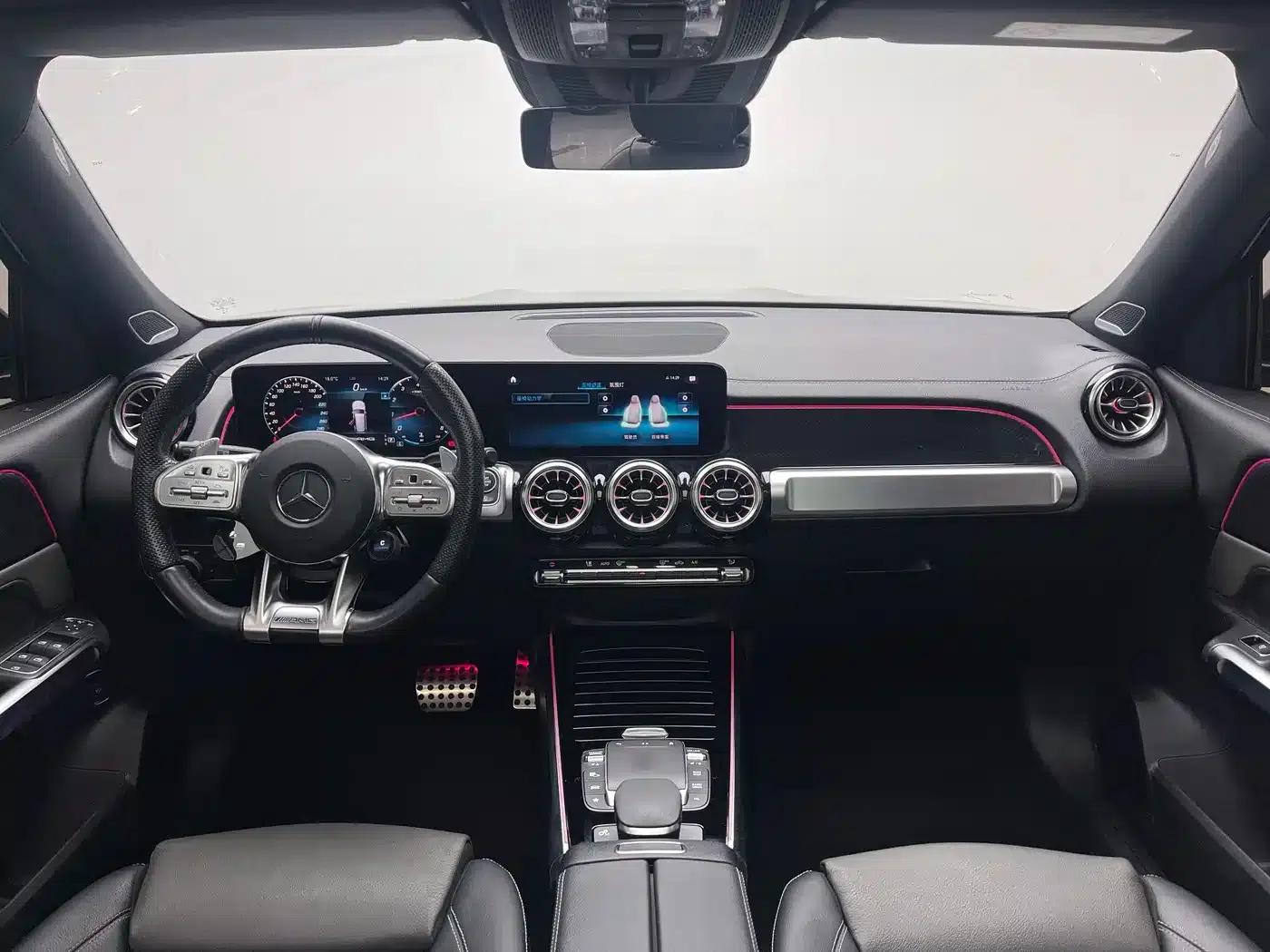 2021 Mercedes-Benz GLB AMG 35 4MATIC — миниатюра 13