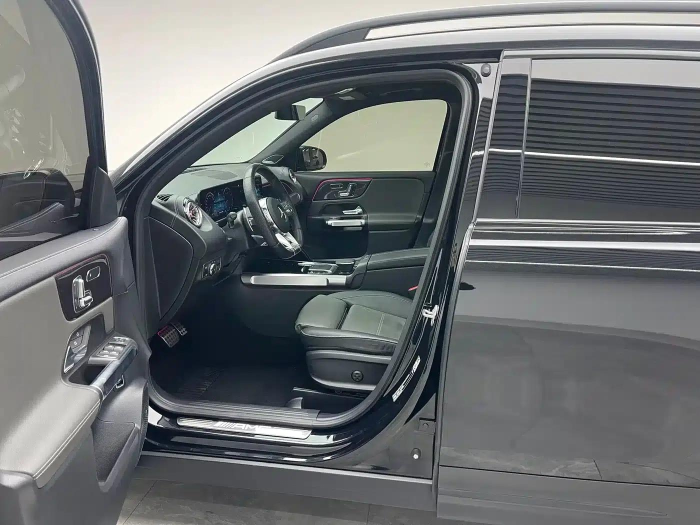 2021 Mercedes-Benz GLB AMG 35 4MATIC — миниатюра 16