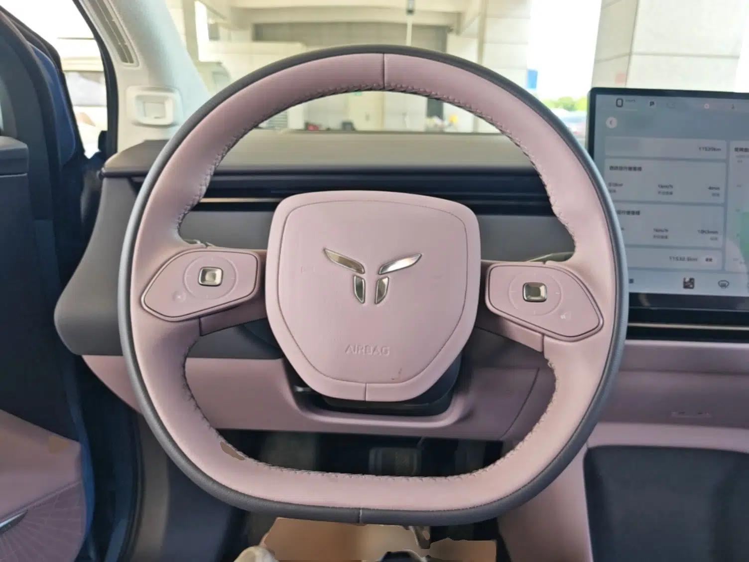 Hongqi Tiangong 06 2025 660 4x4 Smart Selection Edition — миниатюра 14