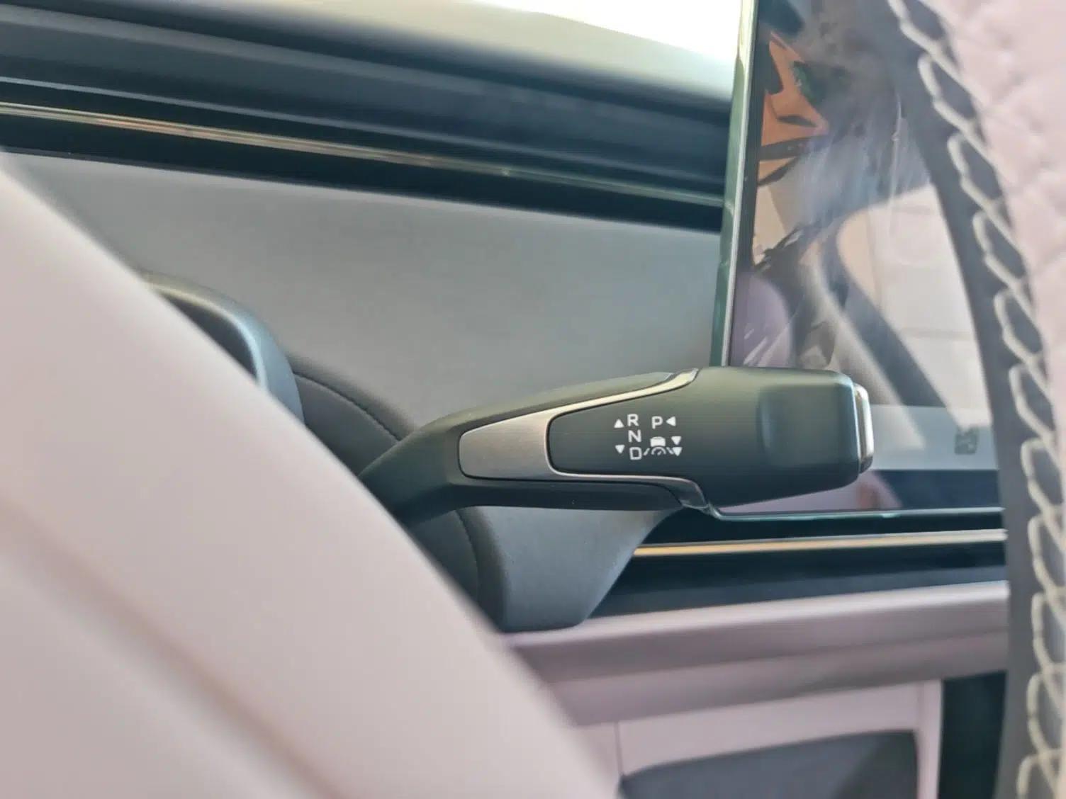 Hongqi Tiangong 06 2025 660 4x4 Smart Selection Edition — миниатюра 17