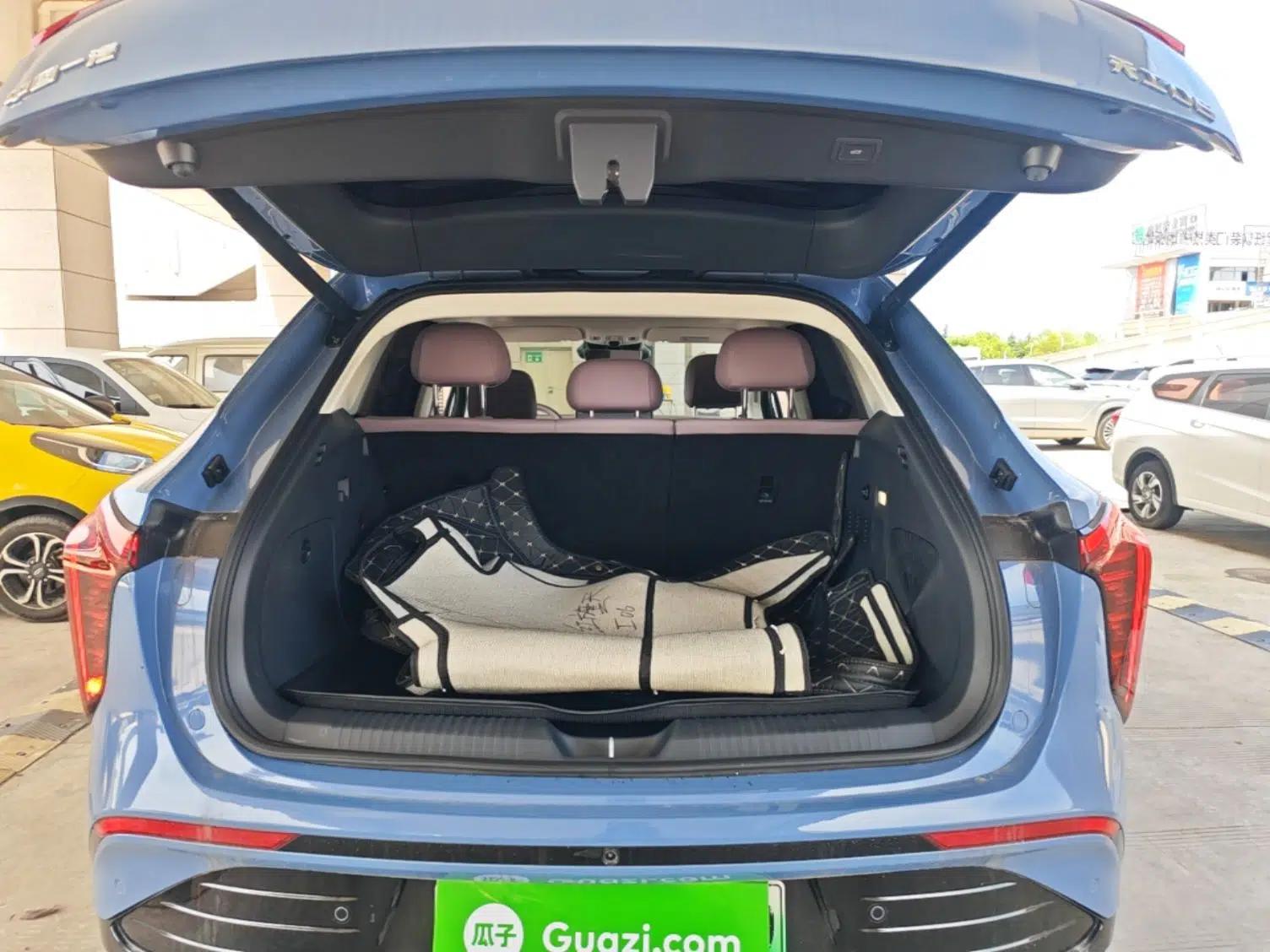 Hongqi Tiangong 06 2025 660 4x4 Smart Selection Edition — миниатюра 22