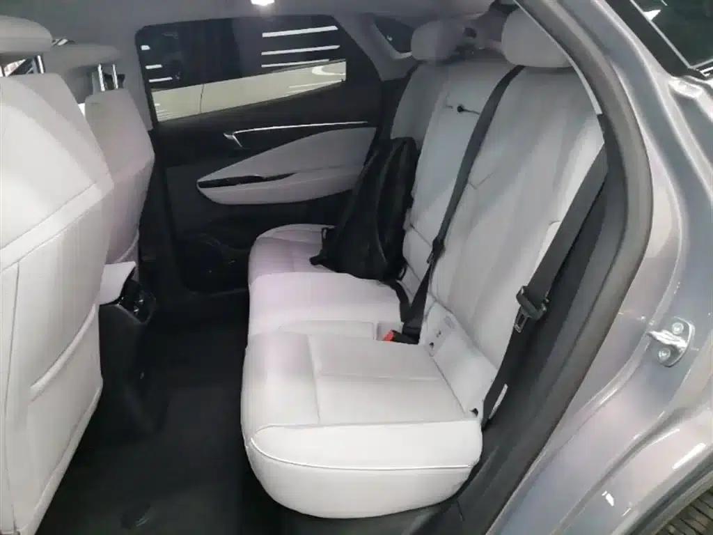 Buick E4 2023 Smart Edition — миниатюра 17