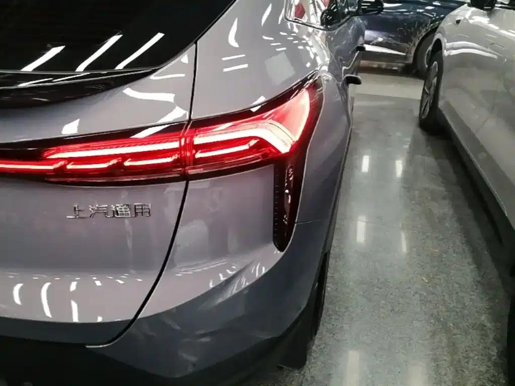 Buick E4 2023 Smart Edition — миниатюра 8