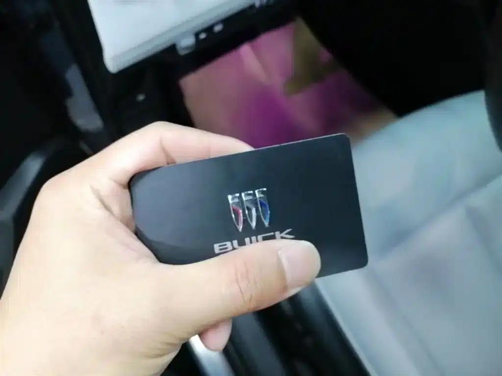 Buick E4 2023 Smart Edition — миниатюра 9