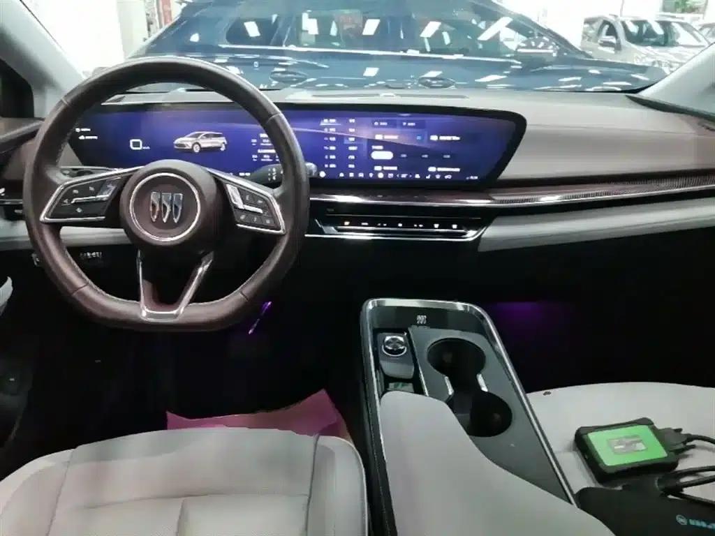Buick E4 2023 Smart Edition — миниатюра 10