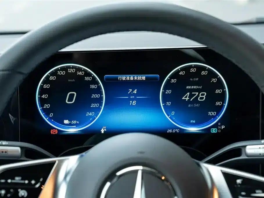 Mercedes-Benz CLA PHEV 2025 300L Extended Range Version — миниатюра 12