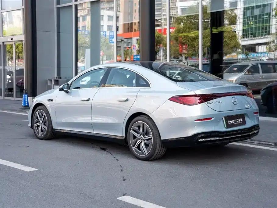 Mercedes-Benz CLA PHEV 2025 300L Extended Range Version — миниатюра 5