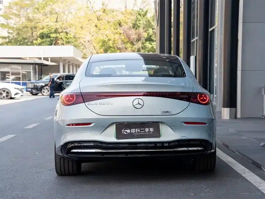 Mercedes-Benz CLA PHEV 2025 300L Extended Range Version — миниатюра 6