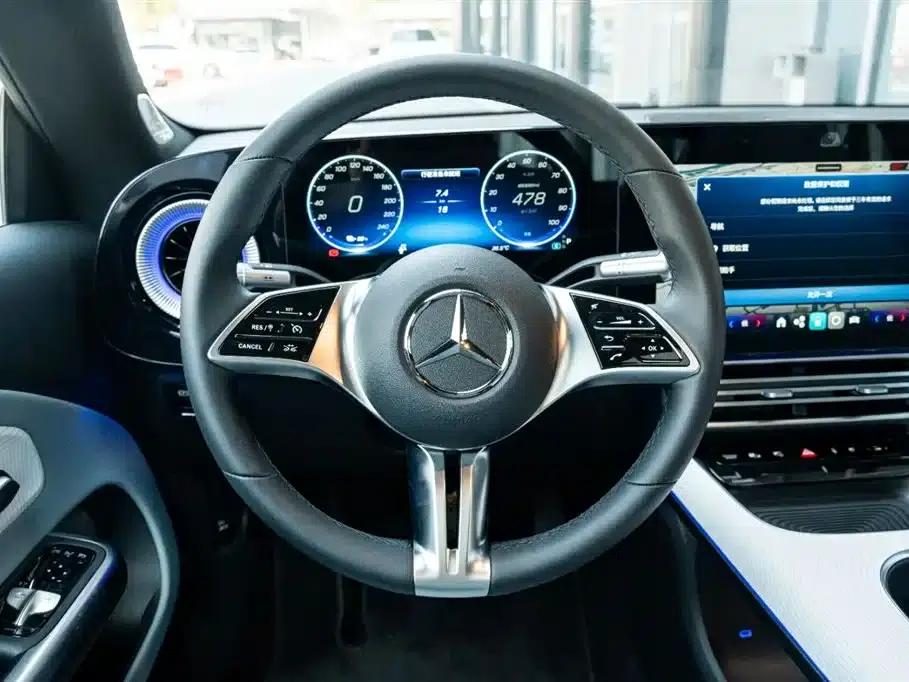 Mercedes-Benz CLA PHEV 2025 300L Extended Range Version — миниатюра 10