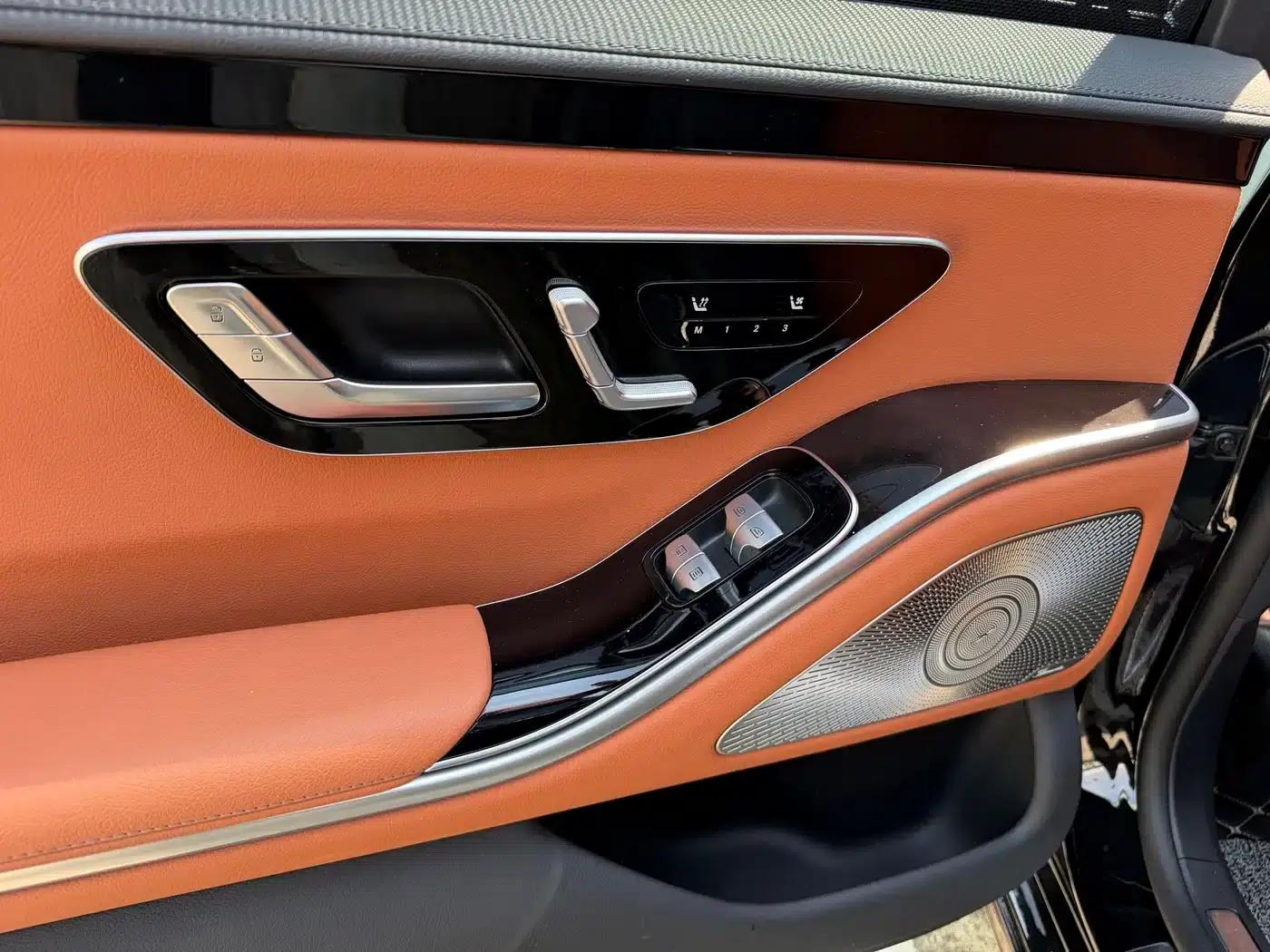 Mercedes-Benz S-Class PHEV 2024 S 450 e L Plug-in Hybrid Sedan — миниатюра 7