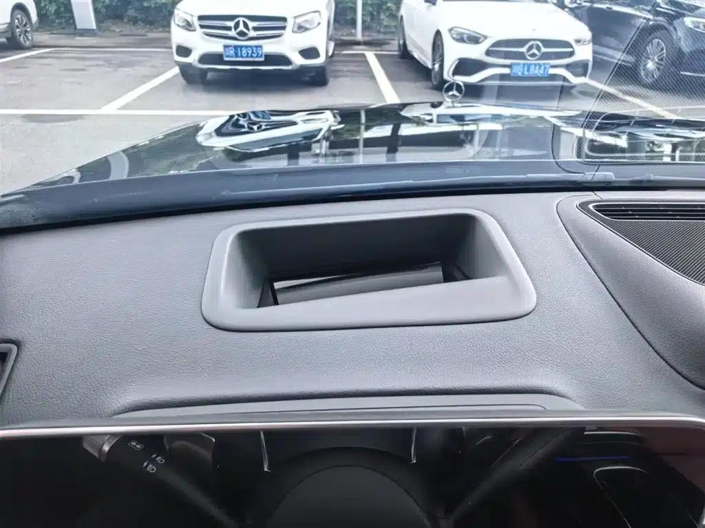 Mercedes-Benz S-Class PHEV 2023 S 450 e L Plug-in Hybrid Sedan — миниатюра 23
