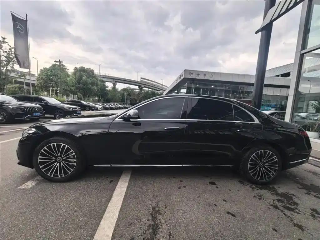 Mercedes-Benz S-Class PHEV 2023 S 450 e L Plug-in Hybrid Sedan — миниатюра 4