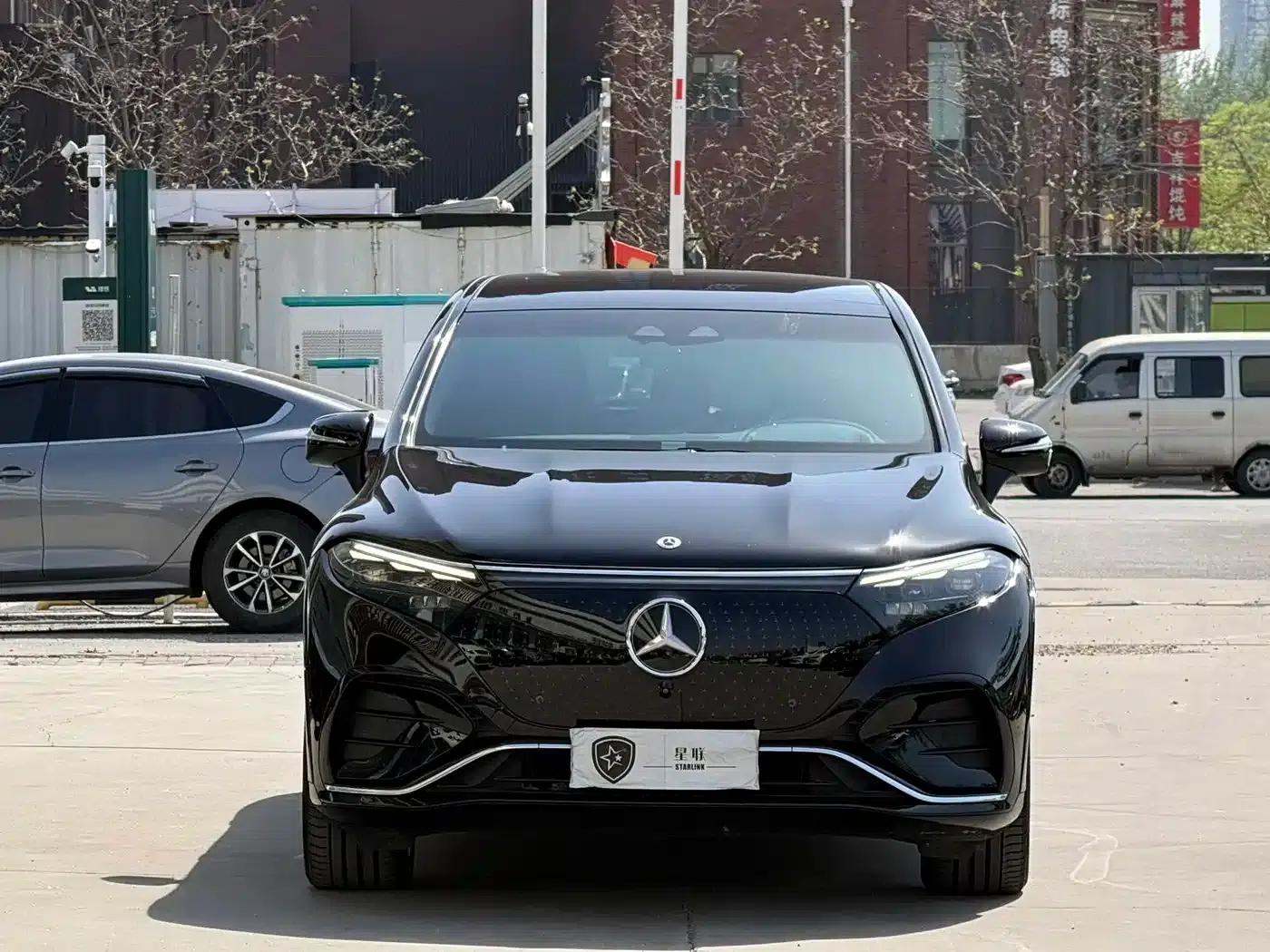 Mercedes-Benz EQS SUV 2023 450 4MATIC Pioneer Edition — миниатюра 2