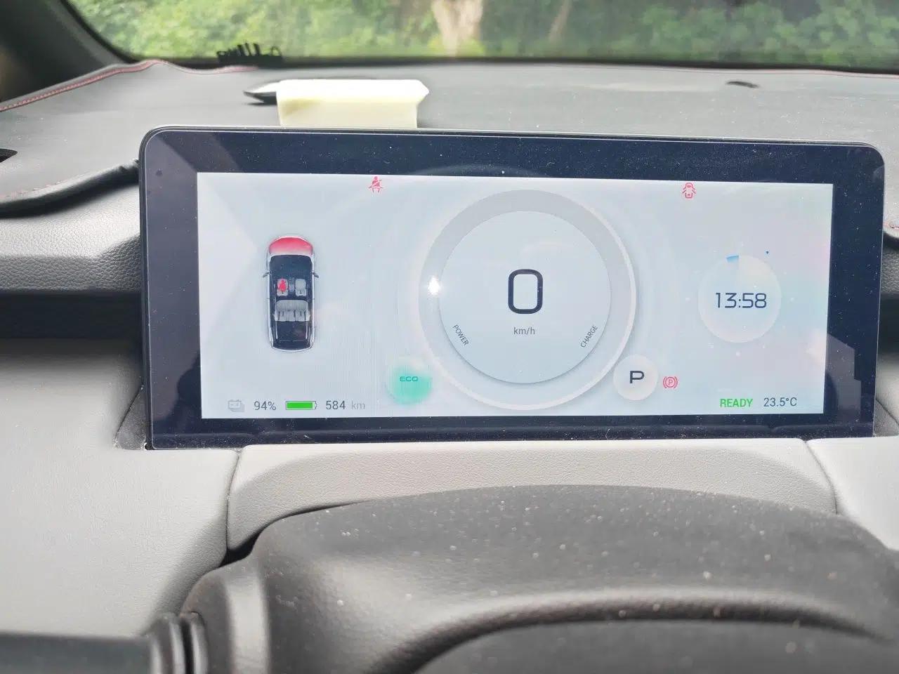 Hycan Z03 2022 620 km Range Trendy Cool Version 160 kW 76.8 kWh — миниатюра 12