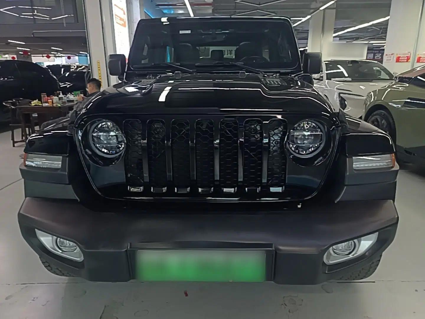 Jeep Wrangler New Energy 2021 Four-Door 2.0T 4xe Sahara First Edition — миниатюра 2