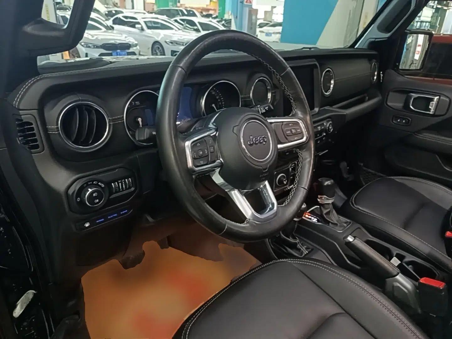 Jeep Wrangler New Energy 2021 Four-Door 2.0T 4xe Sahara First Edition — миниатюра 13